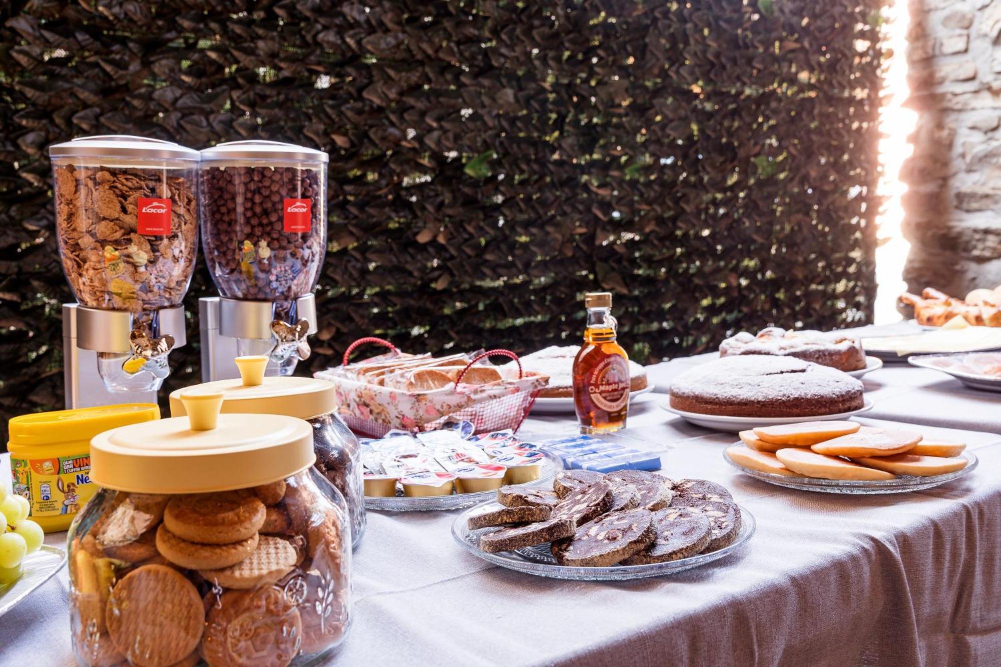 B&B La Corte And Home Restaurant - Free Parking - 10 Minutes To The Lake And Centre Como Ngoại thất bức ảnh