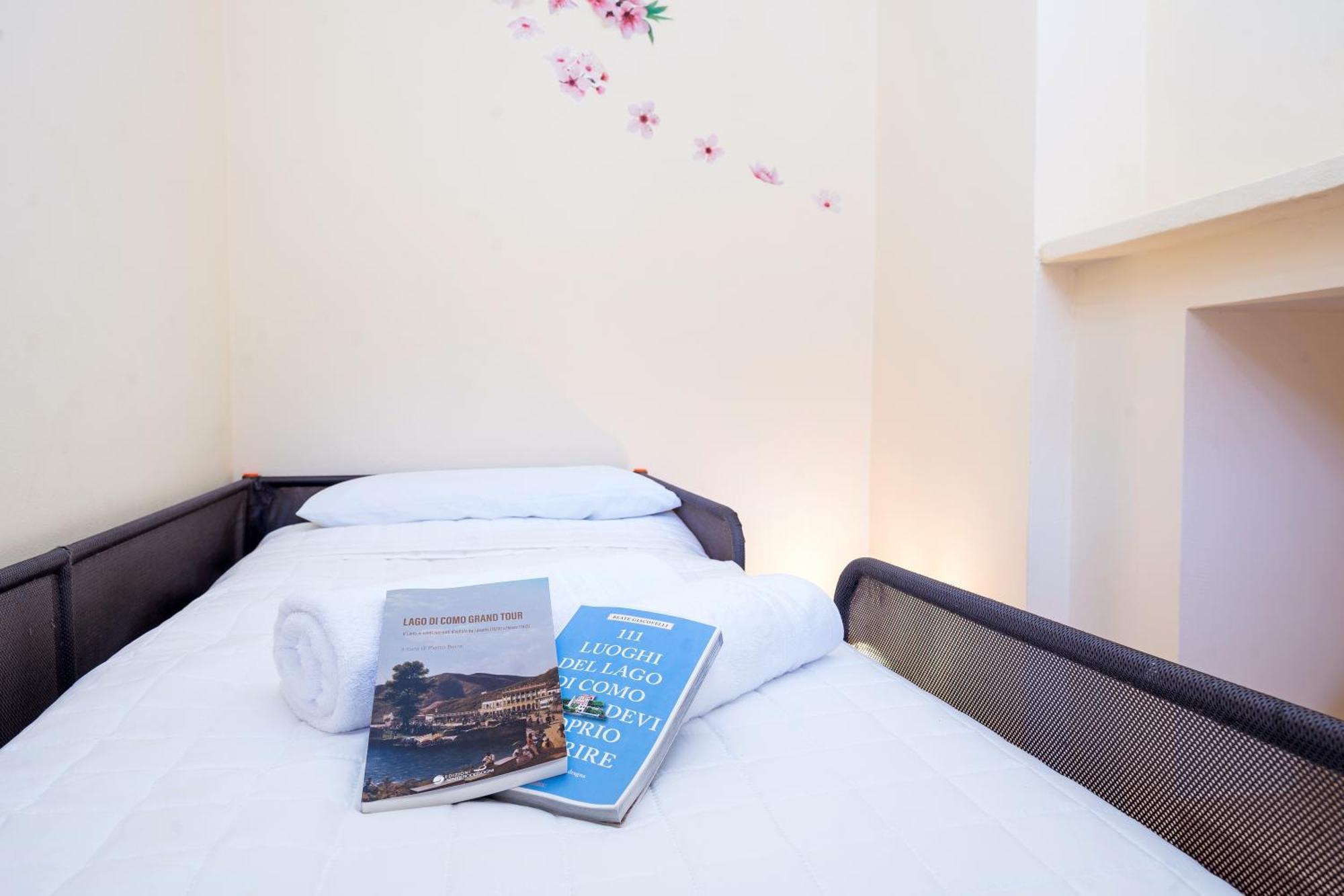 B&B La Corte And Home Restaurant - Free Parking - 10 Minutes To The Lake And Centre Como Ngoại thất bức ảnh