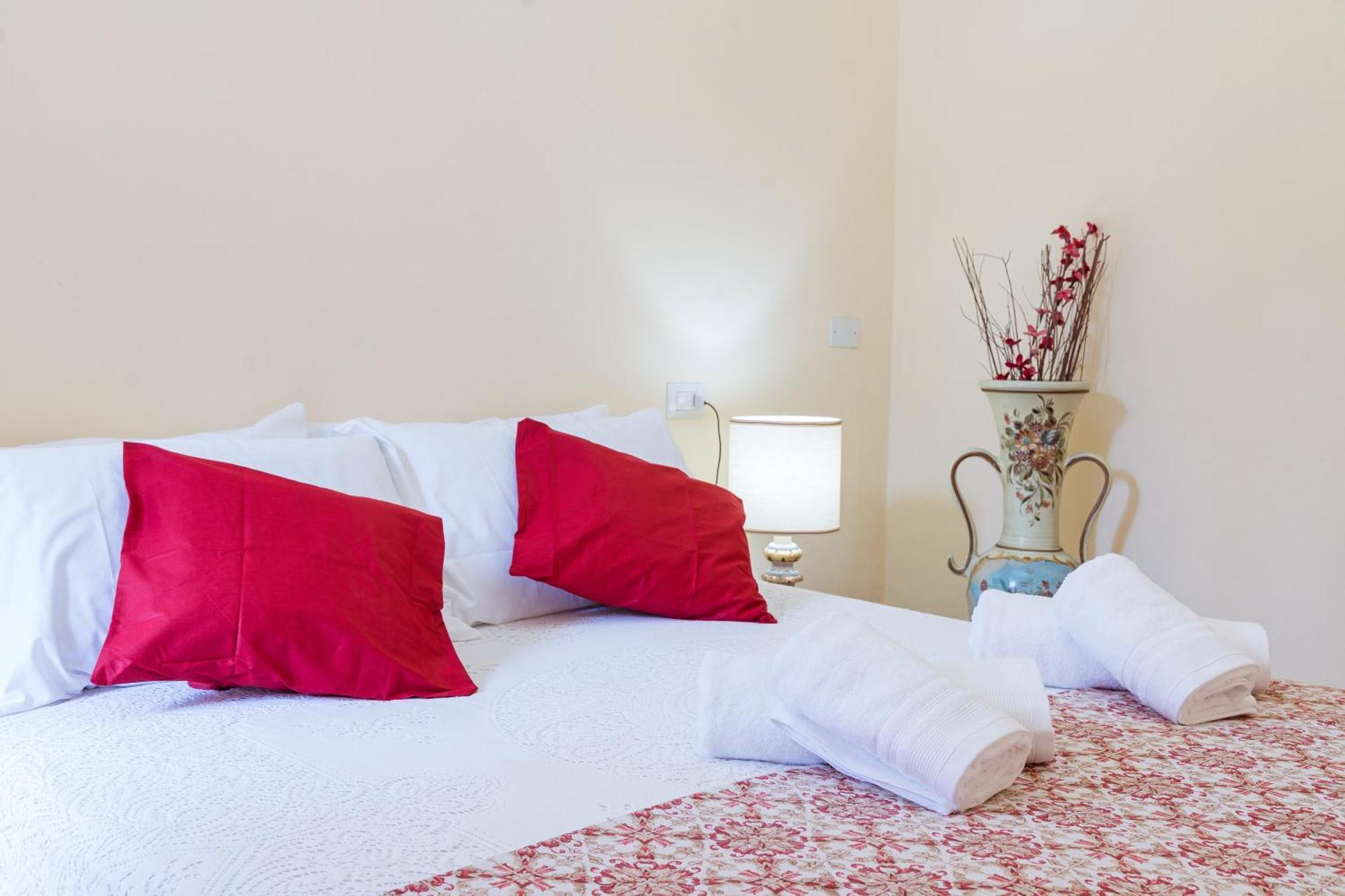 B&B La Corte And Home Restaurant - Free Parking - 10 Minutes To The Lake And Centre Como Ngoại thất bức ảnh